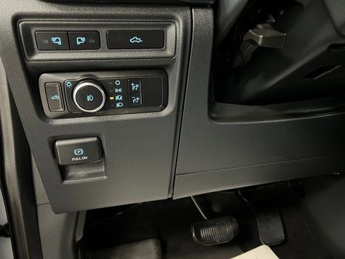 Used 2022 Ford F150 XLT w/ Equipment Group 302A High image 37