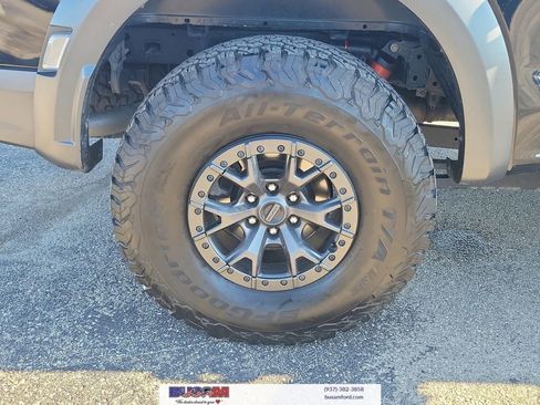 Certified 2022 Ford F150 Raptor w/ Raptor 37 Performance Package image 5