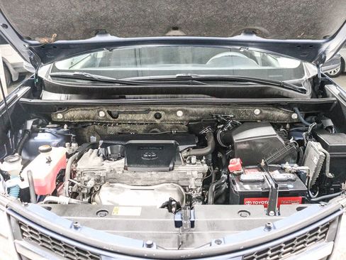 Used 2014 Toyota RAV4 LE FWD image 27