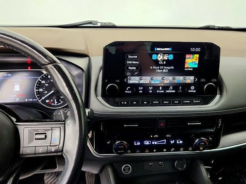 Used 2021 Nissan Rogue SL w/ Premium Package FWD image 18