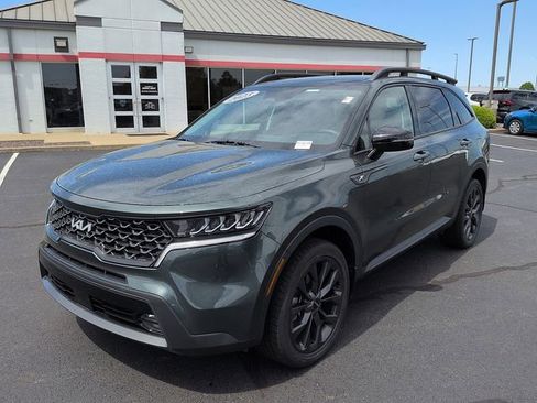 Used 2023 Kia Sorento X-Line EX image 3