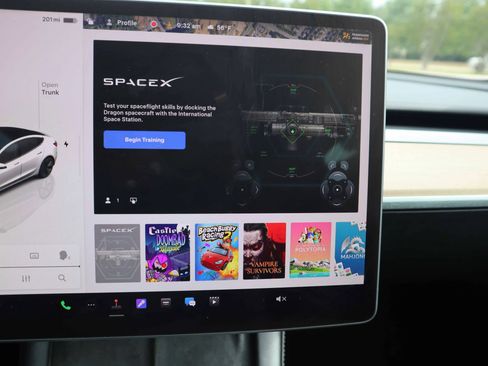 Used 2023 Tesla Model 3 Standard Range RWD image 24