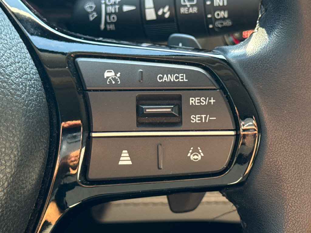 Used 2025 Honda Pilot EX-L image 29