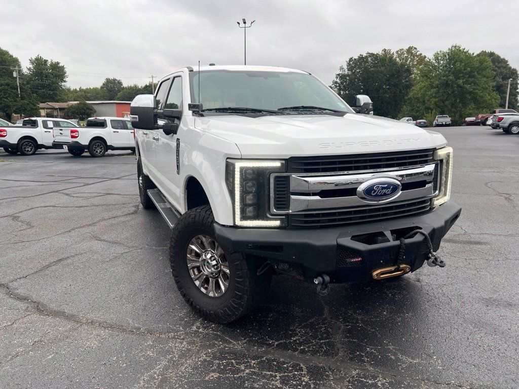 Used 2017 Ford F250 XLT w/ XLT Premium Package AWD/4WD image 1