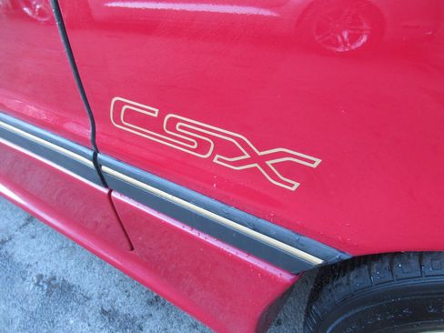 Used 1989 Dodge Shadow 2-Door Hatchback FWD image 22