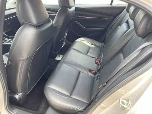Used 2024 MAZDA MAZDA3 s FWD image 13