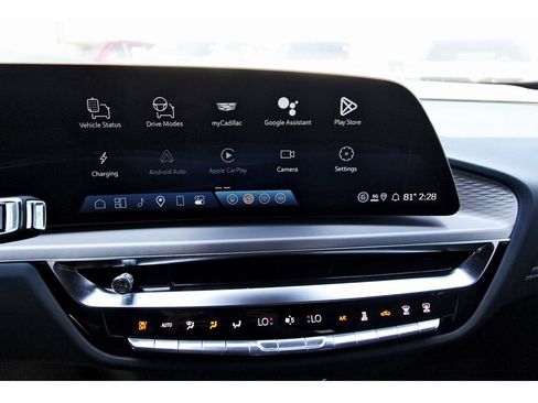 New 2026 Cadillac Lyriq Signature Sport image 15