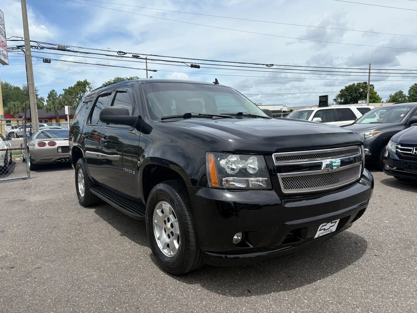 Used 2008 Chevrolet Tahoe LT w/ LT Preferred Equipment Group AWD/4WD image 3