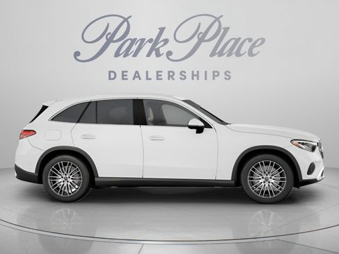 Certified 2026 Mercedes-Benz GLC 300 image 26