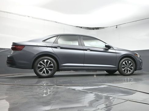 Used 2025 Volkswagen Jetta S FWD image 39