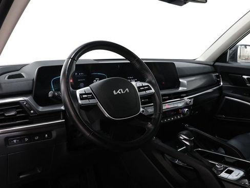 Used 2025 Kia Telluride S AWD/4WD image 16