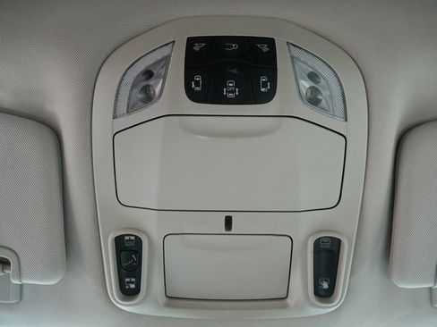 Used 2021 Chrysler Pacifica Limited w/ Premium & Safety Sphere Group AWD/4WD image 35