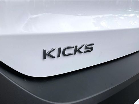 New 2026 Nissan Kicks S FWD image 15