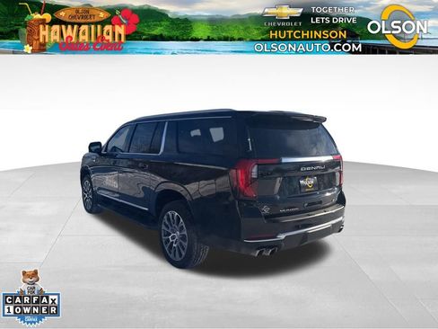 Used 2025 GMC Yukon XL Denali image 3