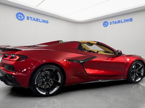 Used 2025 Chevrolet Corvette Z06 image 10
