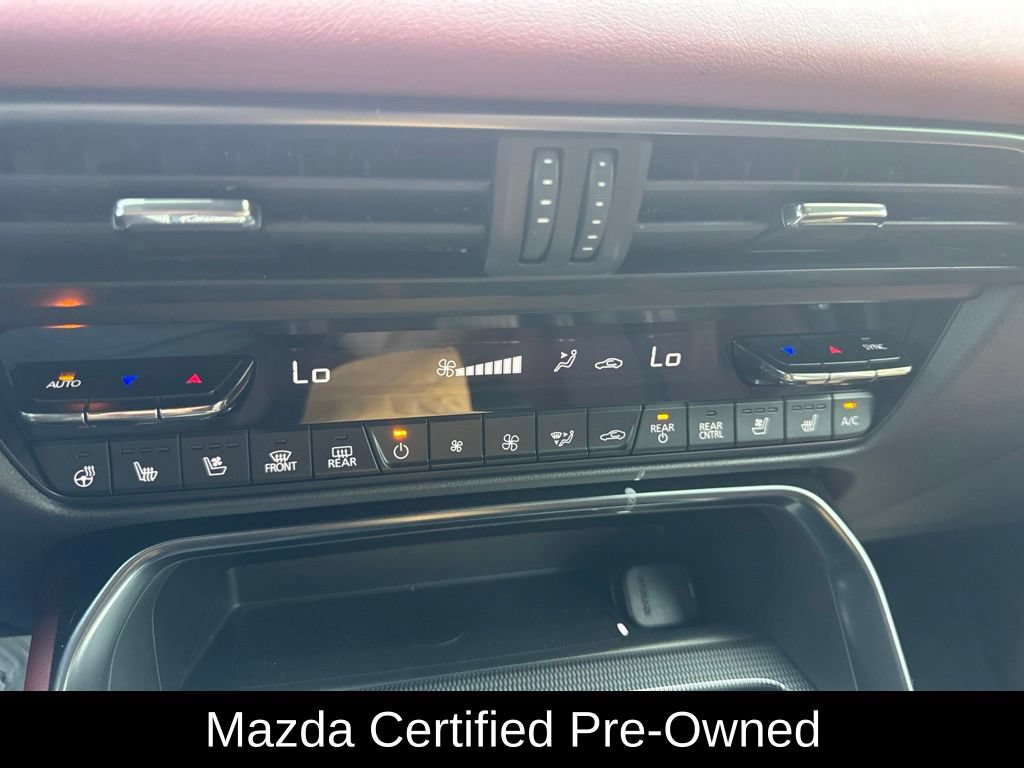 Certified 2025 MAZDA CX-70 Plug-In Hybrid w/ Premium Plus AWD/4WD image 32