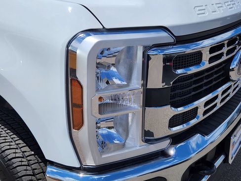 New 2026 Ford F350 XL w/ XL Chrome Package AWD/4WD image 11