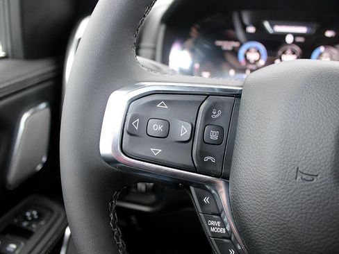 Used 2026 RAM 1500 Laramie w/ Night Edition image 12