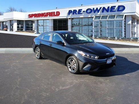 Certified 2024 Kia Forte LXS image 1