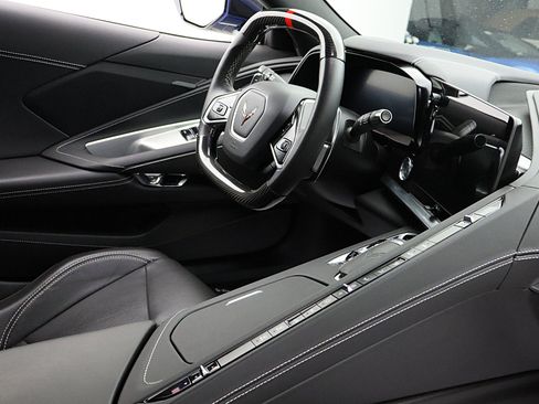 Used 2021 Chevrolet Corvette Stingray Coupe w/ 1LT RWD image 24