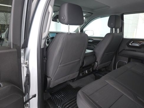 Used 2022 Chevrolet Silverado 1500 LT image 17