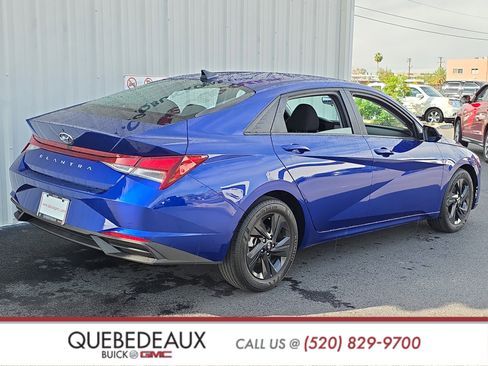Used 2022 Hyundai Elantra SEL FWD image 8