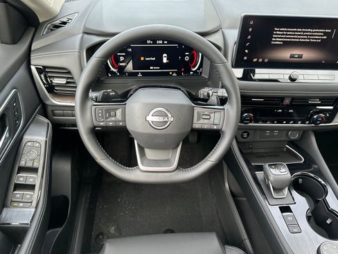 New 2026 Nissan Rogue Platinum w/ Platinum Premium Package image 11