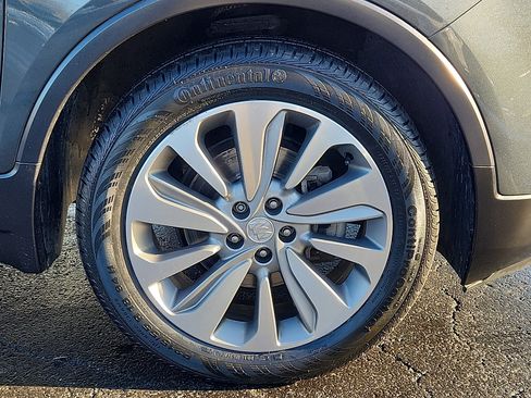 Used 2018 Buick Encore Preferred image 8