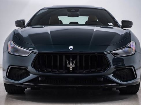 Used 2024 Maserati Ghibli Trofeo image 6