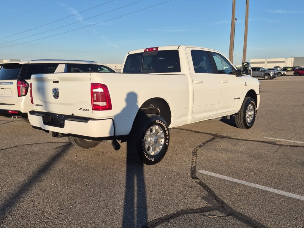 Used 2024 RAM 2500 Laramie AWD/4WD image 2