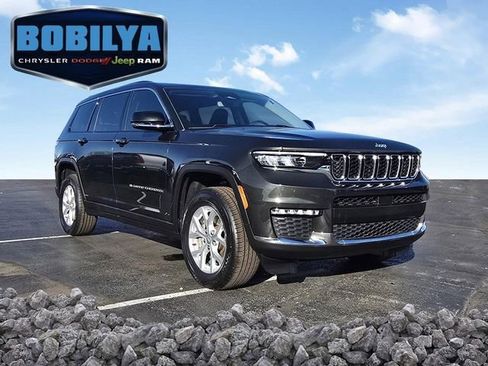 Used 2023 Jeep Grand Cherokee L Limited image 2