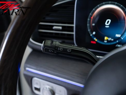 Used 2020 Mercedes-Benz GLS 580 4MATIC image 33