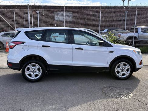 Used 2017 Ford Escape S FWD image 6