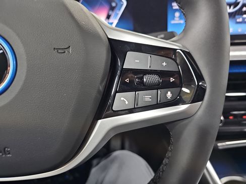 New 2026 BMW i4 xDrive40i w/ Premium Package image 19