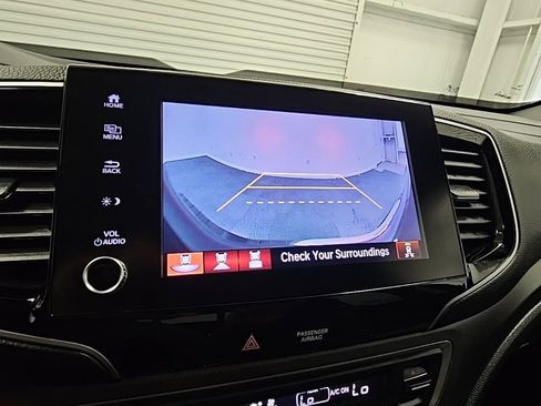 Used 2023 Honda Ridgeline RTL-E image 18