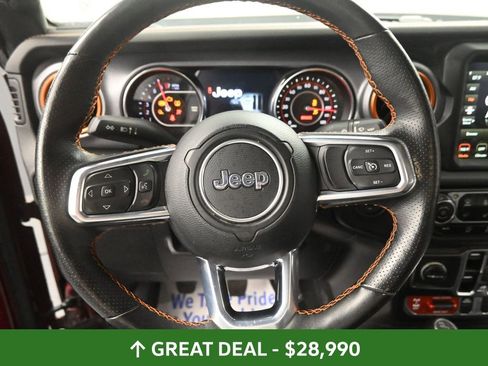 Used 2021 Jeep Gladiator Mojave AWD/4WD image 30