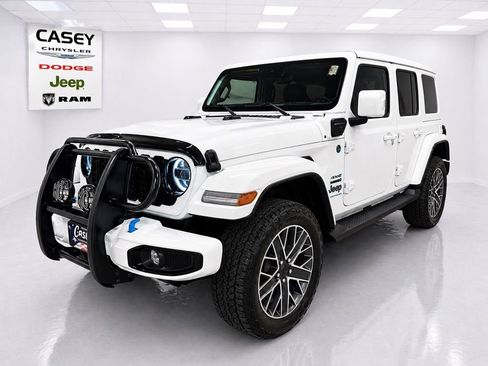 Used 2024 Jeep Wrangler High Altitude AWD/4WD image 1