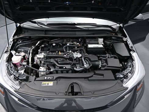 Used 2026 Toyota Corolla LE FWD image 24