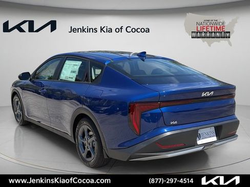New 2026 Kia K4 FWD image 7