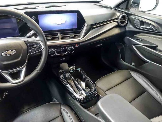 Certified 2024 Chevrolet Trax ACTIV w/ Sunroof Package FWD image 18