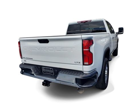 Used 2025 Chevrolet Silverado 2500 LTZ w/ LTZ Premium Package AWD/4WD image 4