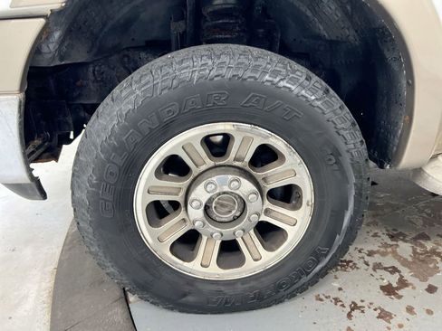 Used 2006 Ford F250 XL AWD/4WD image 20