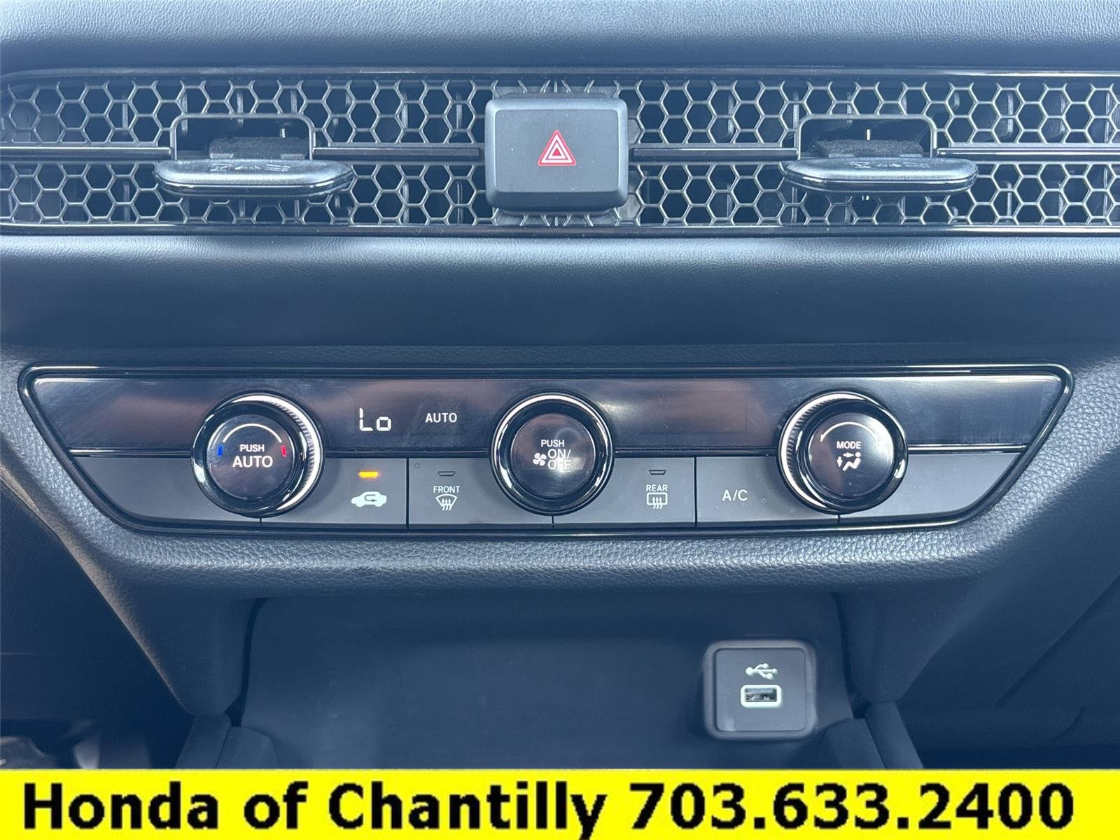 Certified 2025 Honda HR-V LX image 17