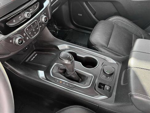 Used 2018 Chevrolet Traverse Premier w/ Driver Confidence II Package image 17