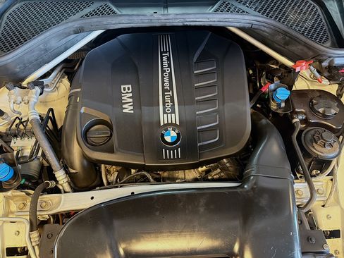 Used 2014 BMW X5 xDrive35d image 36