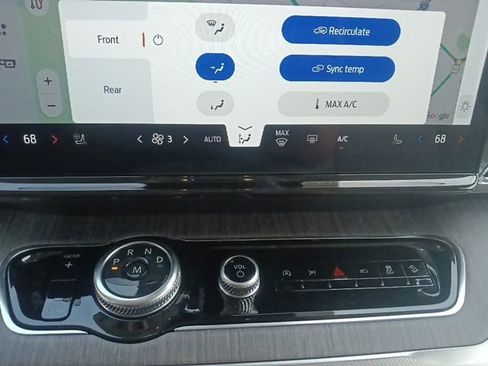 New 2026 Ford Expedition Platinum image 25