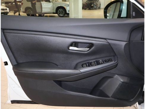 Used 2022 Nissan Sentra SV w/ All-Weather Package FWD image 11
