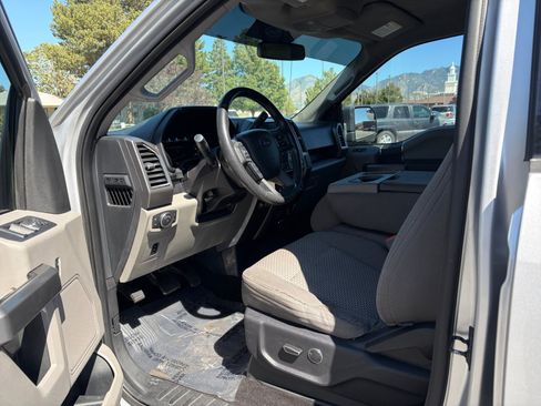 Used 2015 Ford F150 XLT w/ Equipment Group 301A Mid AWD/4WD image 10