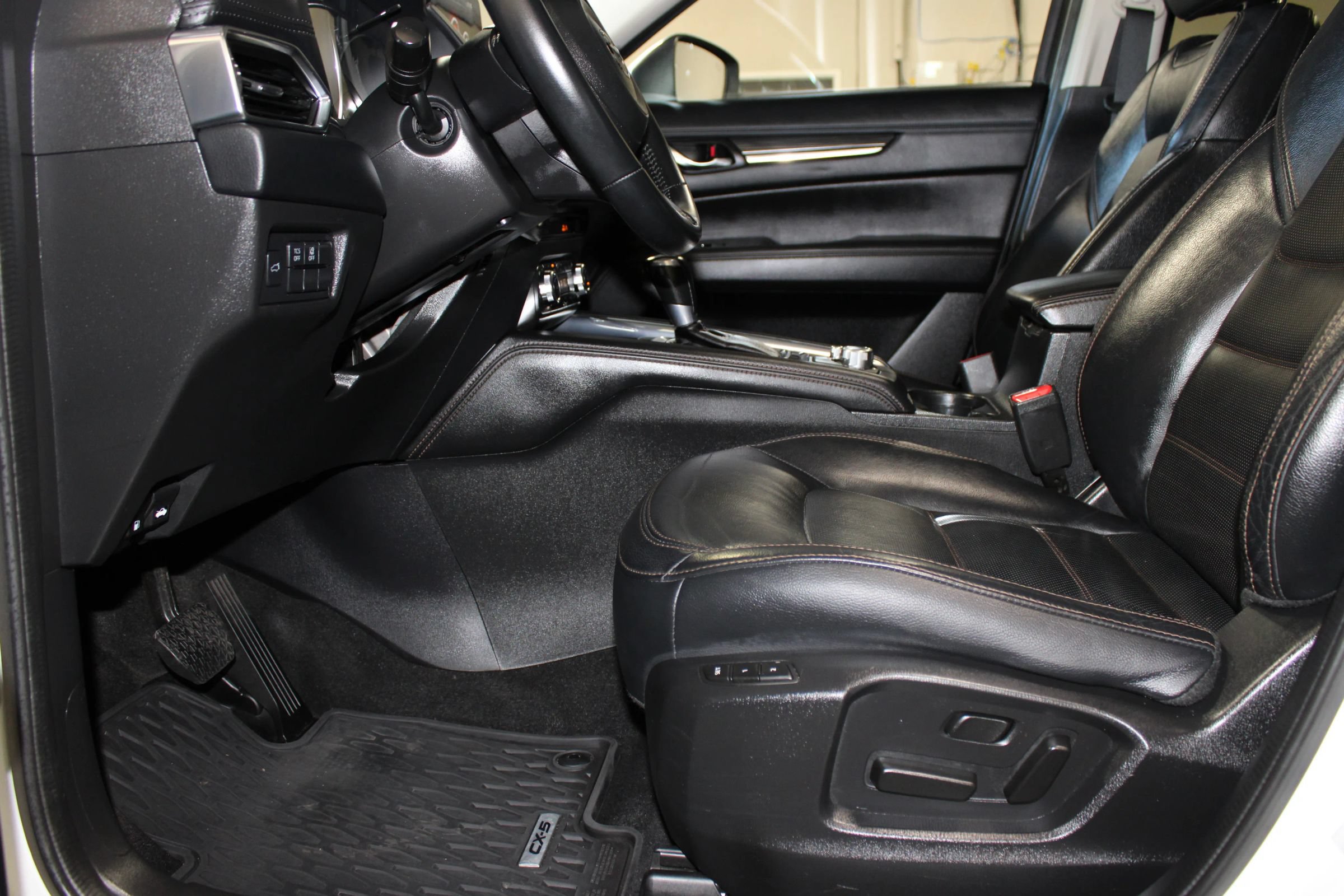 Used 2018 MAZDA CX-5 Grand Touring FWD image 25