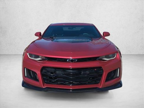 Used 2018 Chevrolet Camaro ZL1 image 2